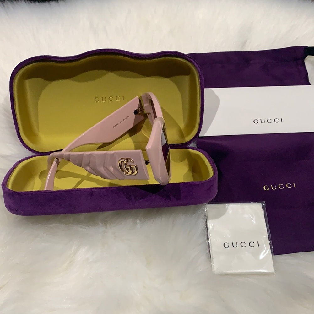 🌸NEW 💯authentic pink GUCCI WOMEN’S sunglasses 🕶 💯 authentic with box. - Picture 7 of 14